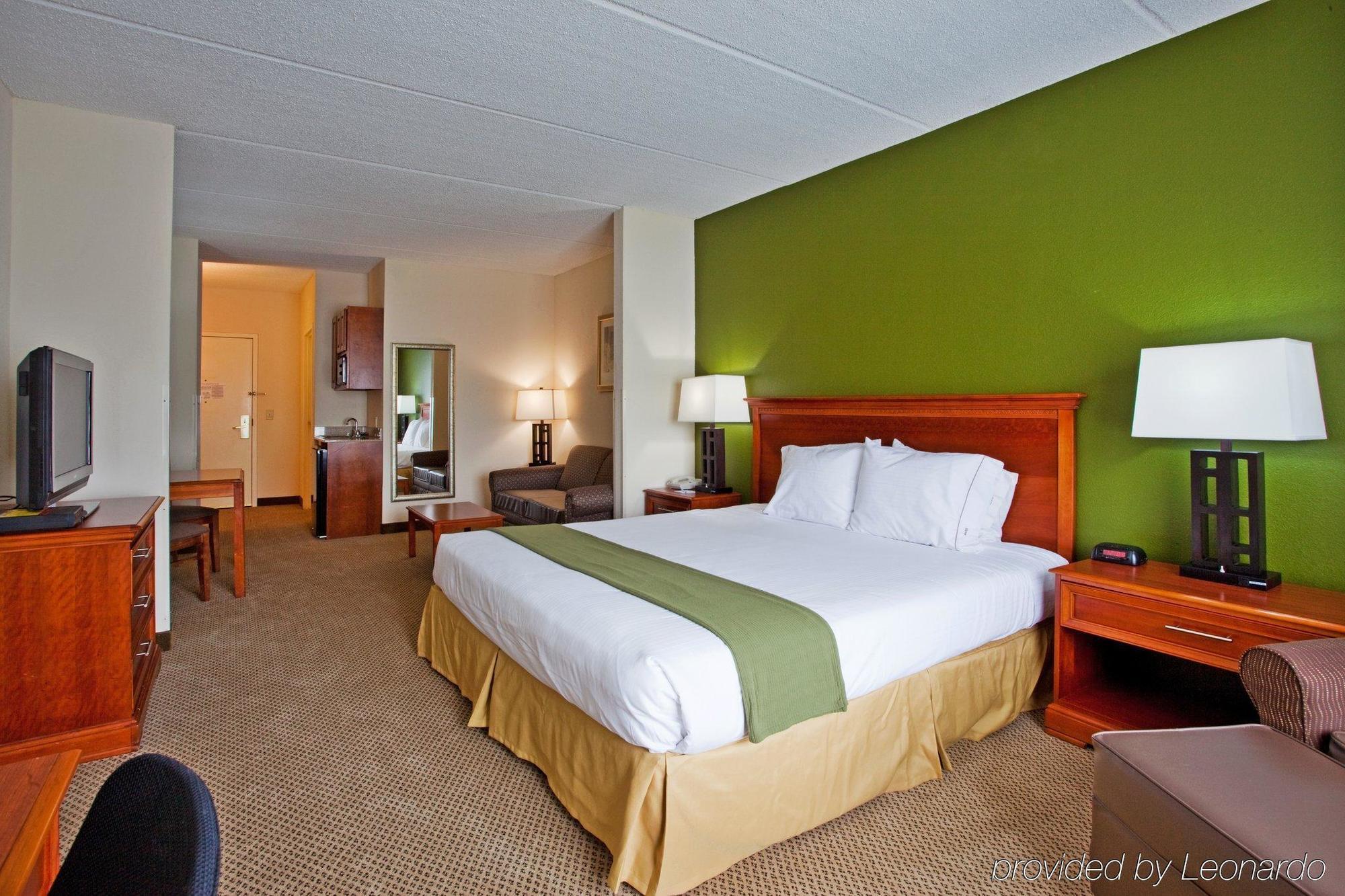 Holiday Inn Express Hotel & Suites Dublin By Ihg Habitación foto